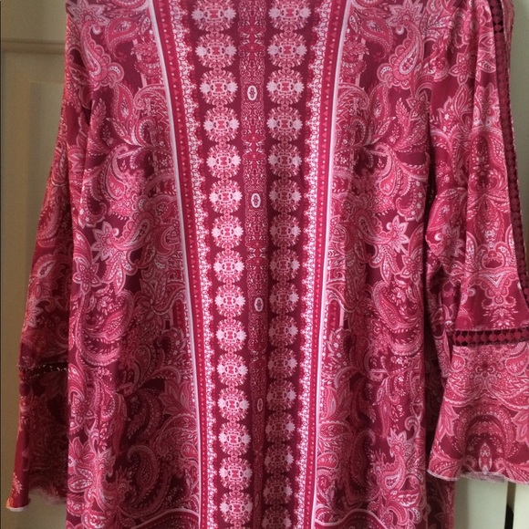 NWT Top - Picture 5 of 5